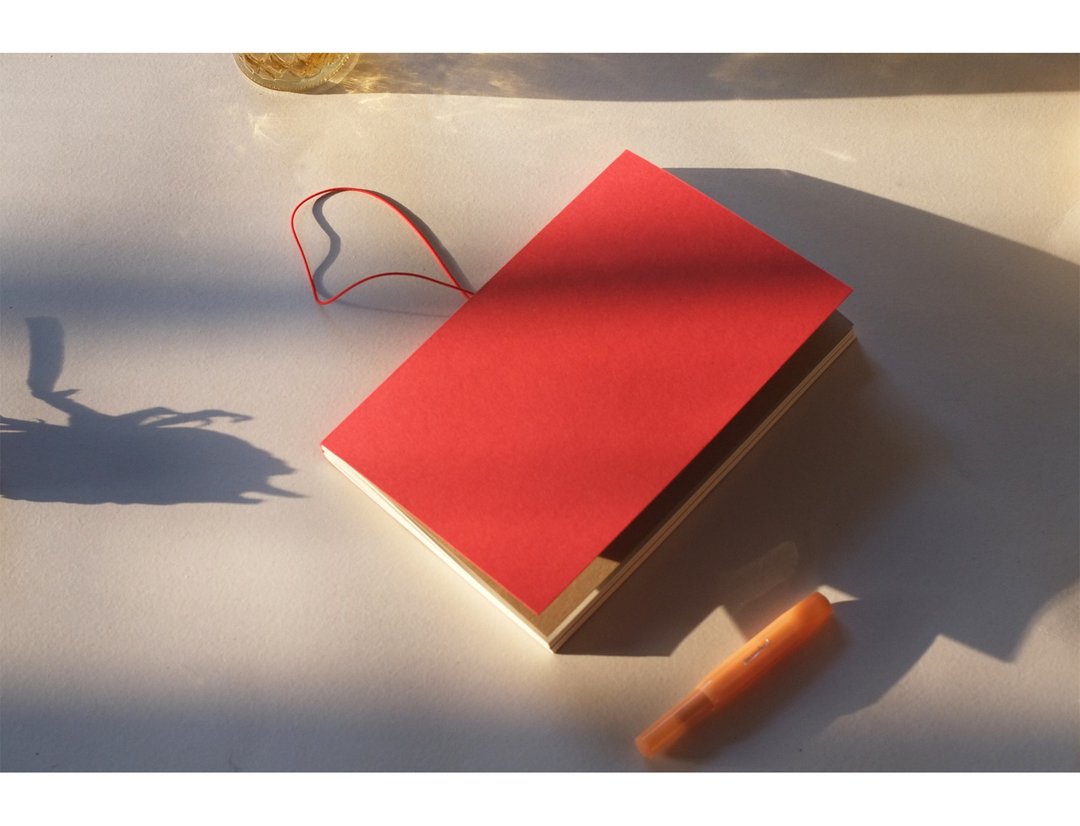 RED  NOTEBOOK - 笔记本/手帐 - 纸 红色