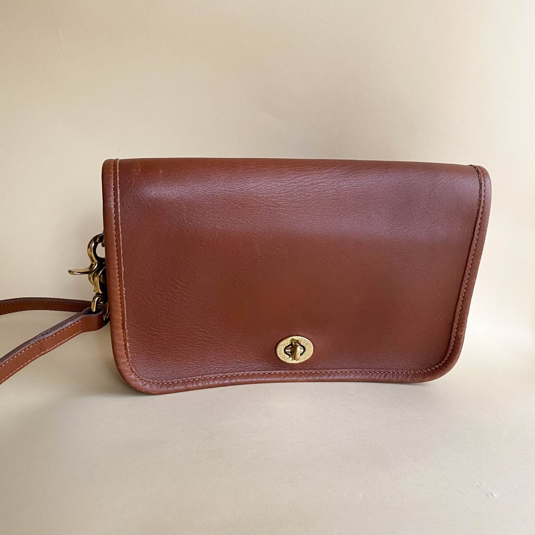 中古Coach│斜背包│侧背包│单肩包│真皮│女友礼物│古董包 - 侧背包/斜挎包 - 真皮 咖啡色