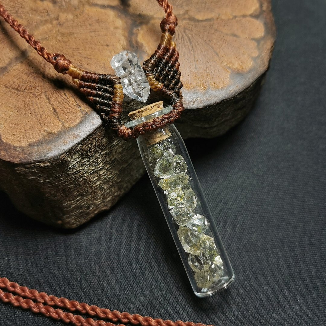 迷你油胆闪灵钻/玻璃瓶/蜡线编织翅膀造型-项链可调整长度 - 项链 - 水晶 金色
