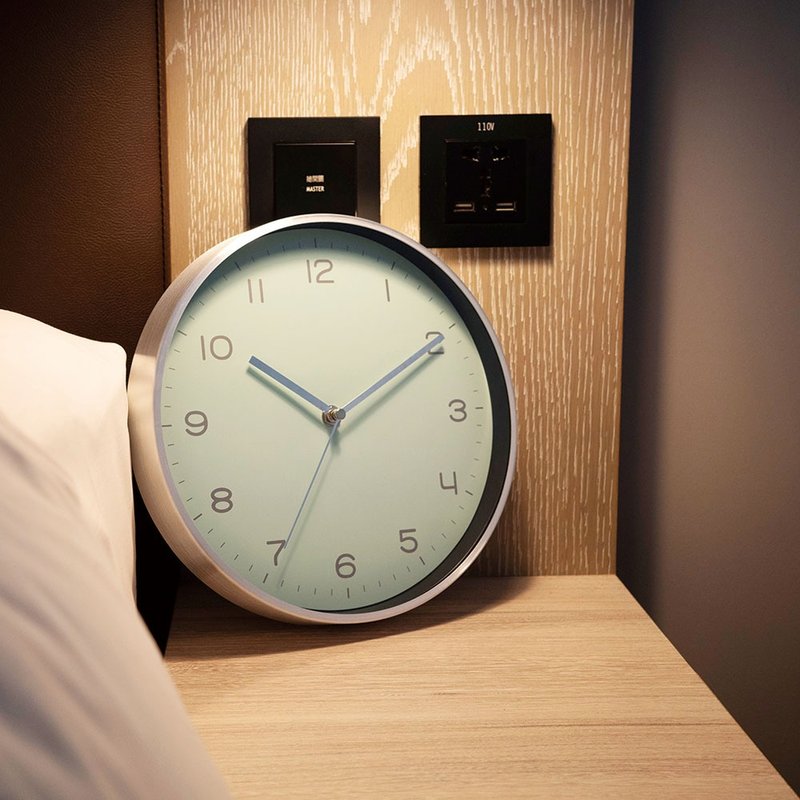 【CarryPlus】10寸质感烫银设计金属挂钟-薄荷绿 - 时钟/闹钟 - 其他金属 绿色