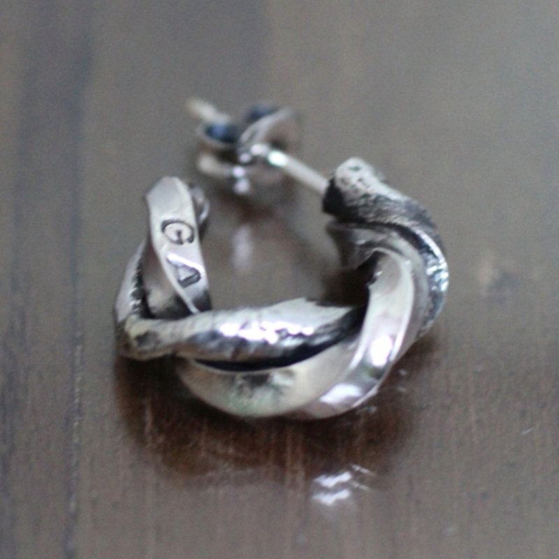 silver925 耳环 -meld Pierce- (1P) 韩系 925纯银 造型耳钉 日本 - 耳环/耳夹 - 纯银 银色