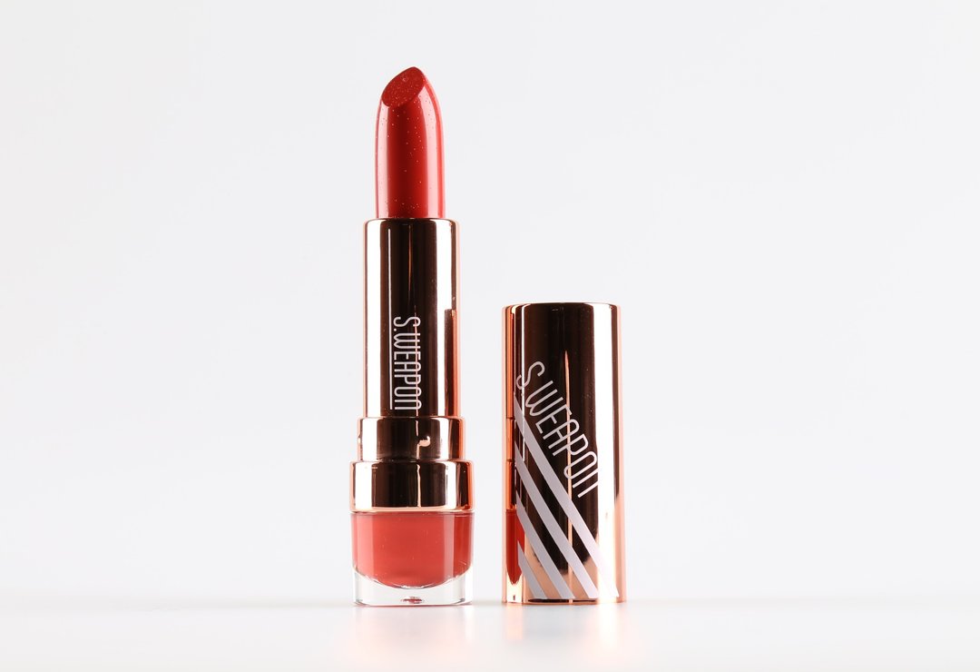 Slide and Glide Lipstick in S-C8 Bonfire - 手足保养 - 其他材质 红色