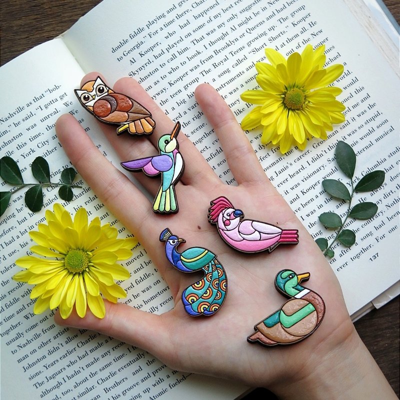 Wooden brooch bird collection - 胸针 - 木头 多色