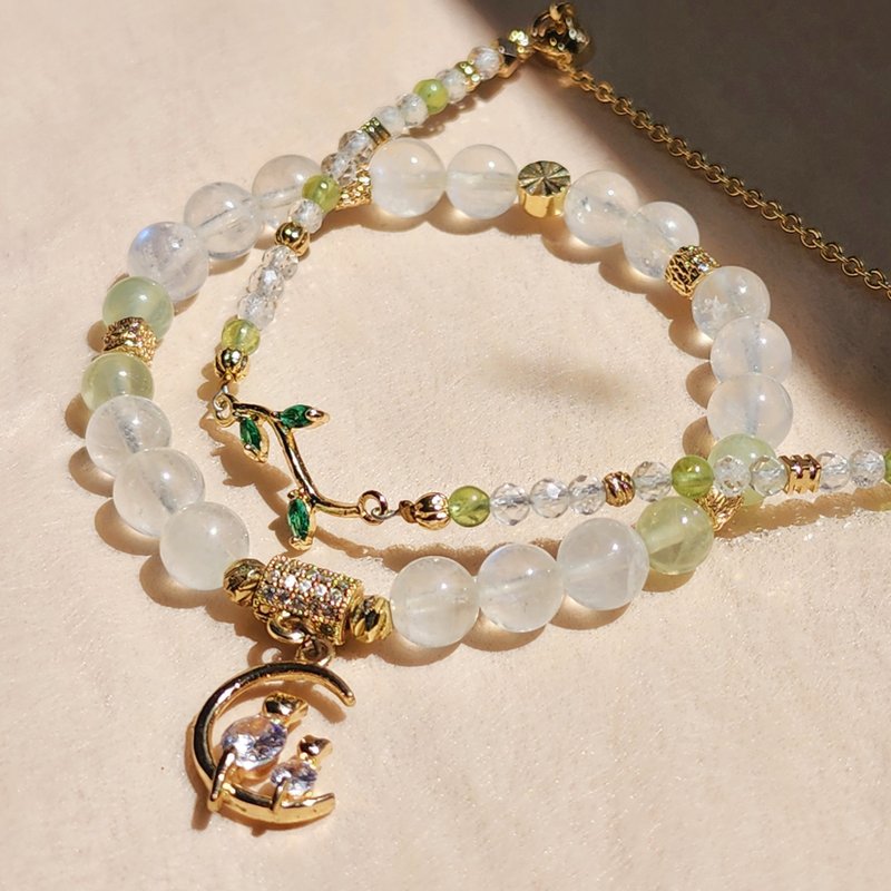 月森晨语。月光石 葡萄石 白水晶 橄榄石 - 耳环/耳夹 - 水晶 白色