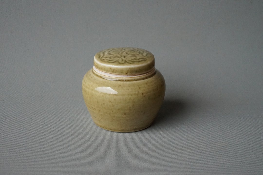 青瓷印花茶仓 - 茶具/茶杯 - 陶 卡其色