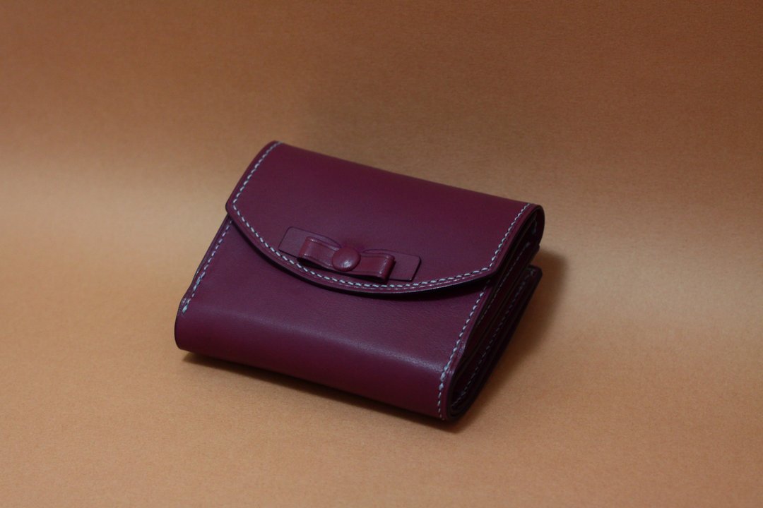 蝴蝶结双折式皮夹ChiaoChiao Folding Wallet - 皮夹/钱包 - 真皮 