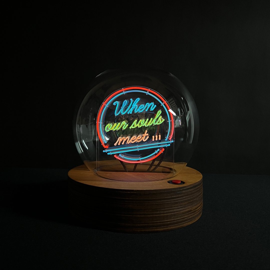 定制化礼物 生日 情人节礼物 玻璃球灯 - Led neon light 灯 字句 - 灯具/灯饰 - 玻璃 多色
