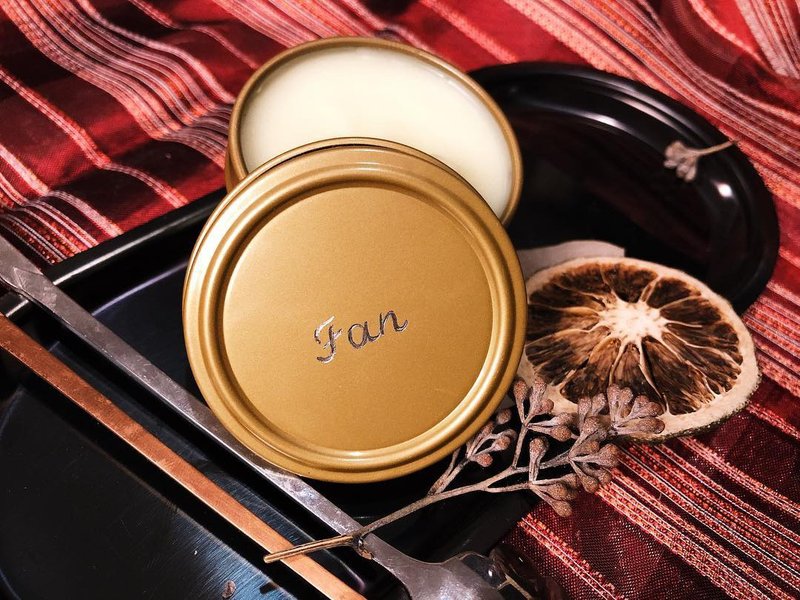 定制款香氛护肤蜡烛 - 蜡烛/烛台 - 蜡 金色