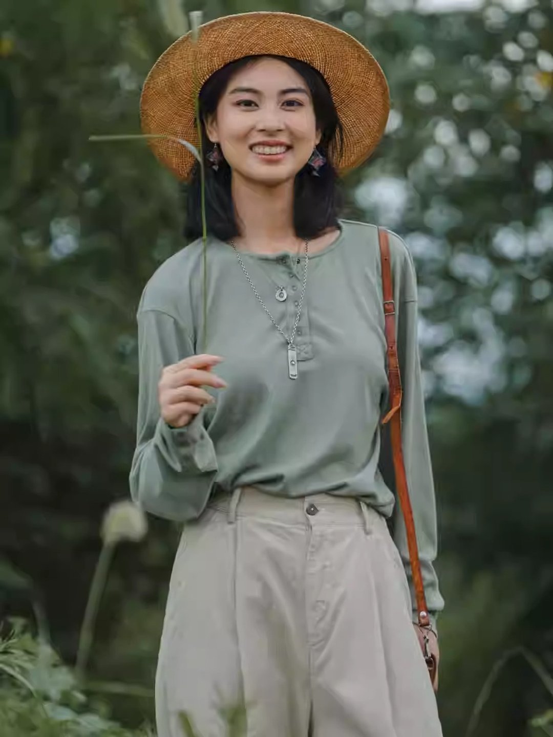 米厥綠 復古棉內搭上衣 長袖T恤 - 女装 T 恤 - 棉 绿色