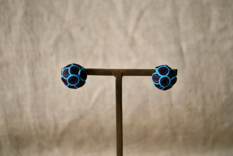 小颗粒圆形耳针 蓝色系 - 耳环/耳夹 - 粘土 蓝色