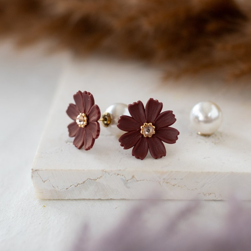 巧克力 波斯菊 珍珠 软陶耳环 / 耳针 / 耳夹 - 耳环/耳夹 - 粘土 咖啡色