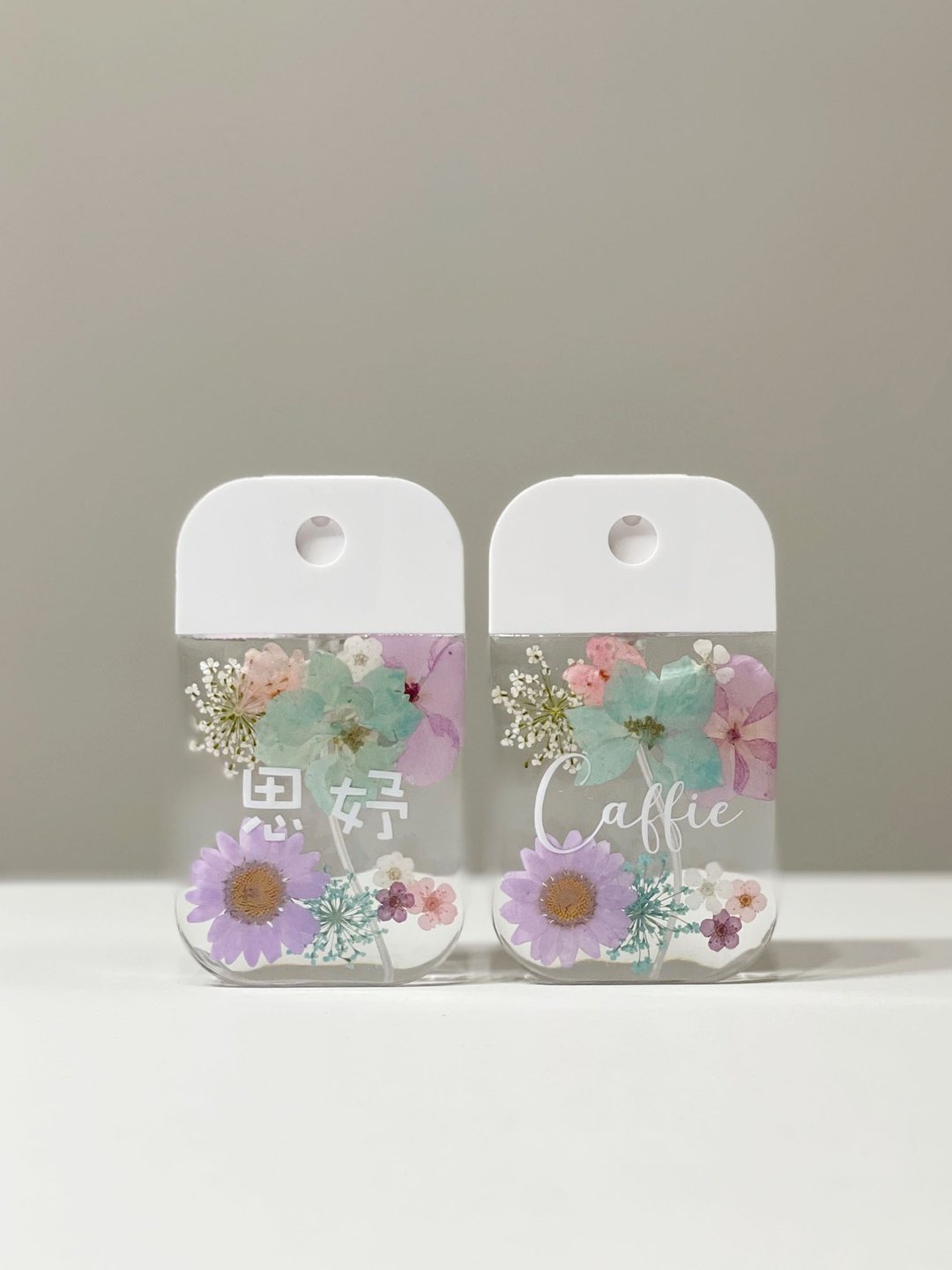 【DIY押花喷雾瓶－粉色款】自订名字 定制化 消毒瓶 防疫用品 - 收纳用品 - 塑料 