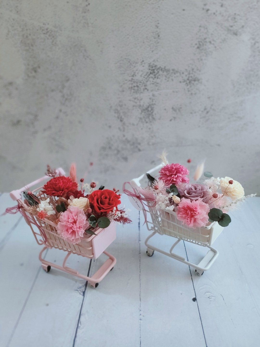 【一人成班】花艺手作课程-时尚购物花车 永生花体验课程 - 植栽 - 植物．花 