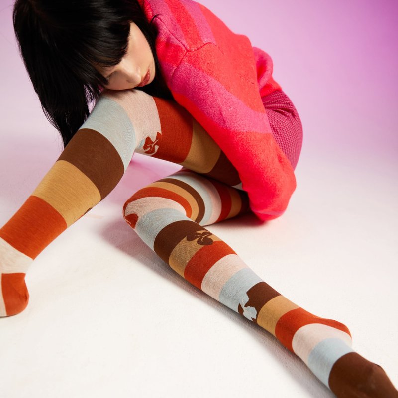 Mellow Autumn 醇秋不对称复古羊毛混纺裤袜 - 袜子 - 棉．麻 咖啡色