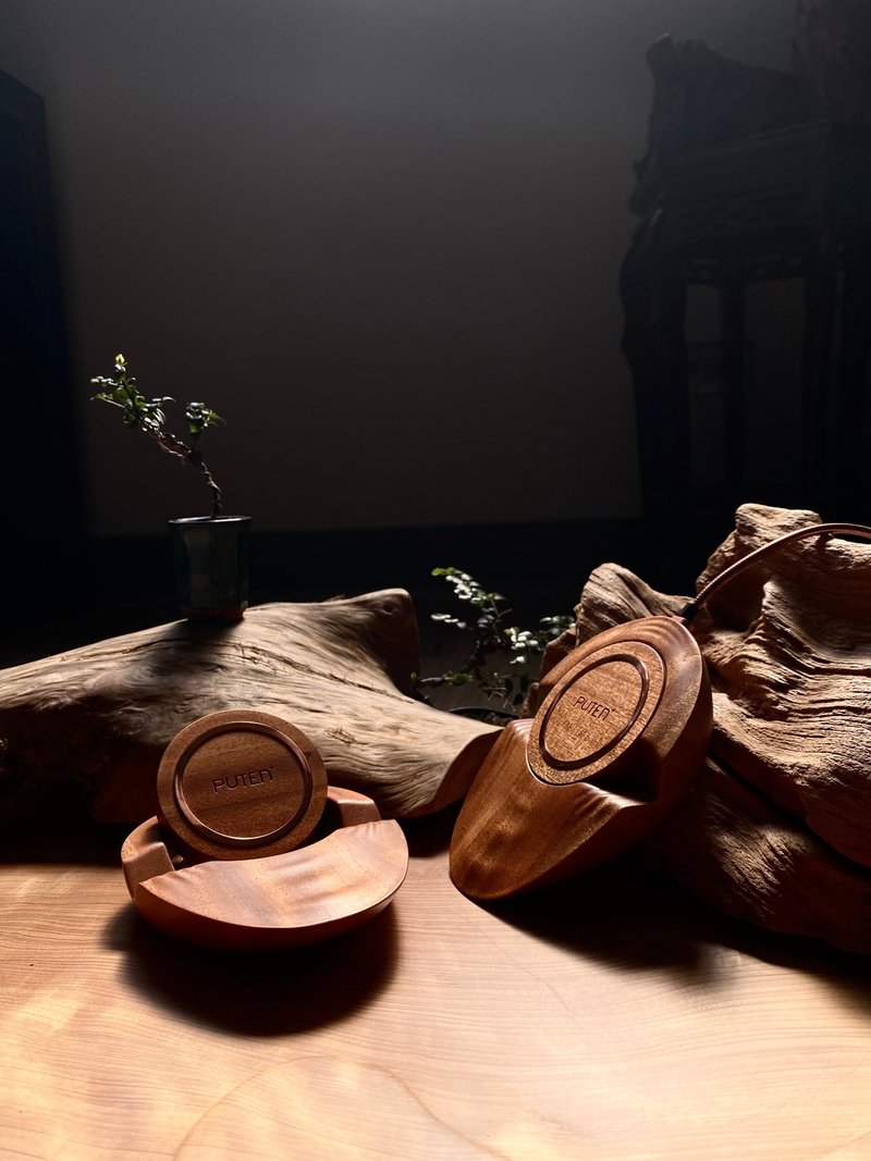 水月造型无线充电盘/手机充电/办公桌/生活好物/原木/桃花心木 - 手机充电及周边 - 木头 