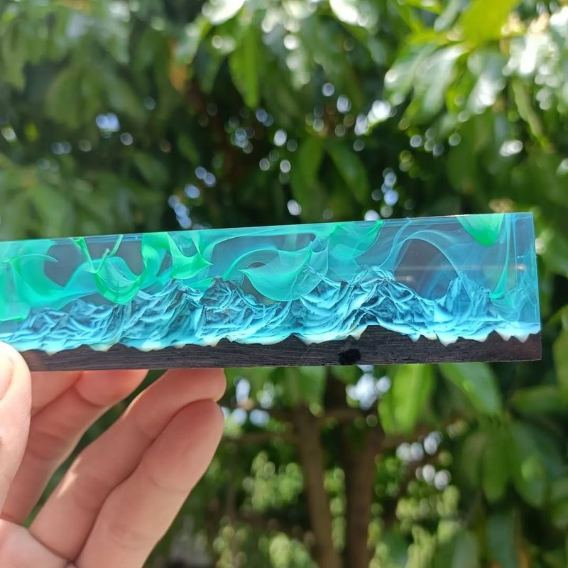 极光、手工制作树脂木质纸镇、独一无二、艺术装饰品、天然树脂木 - 摆饰 - 树脂 白色