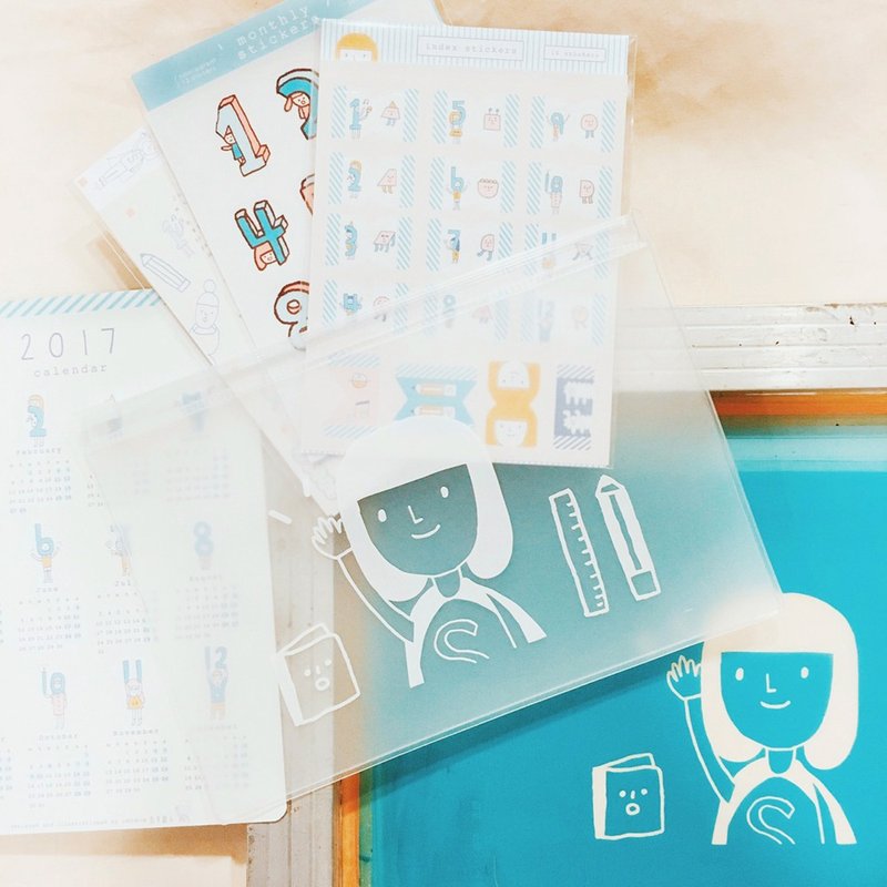 右手超人写手帐的百宝袋 - 笔记本/手帐 - 塑料 透明