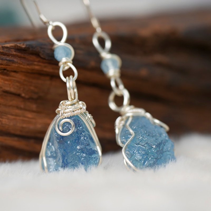 【蓝色水晶】高阶海蓝宝 / 手工编织耳环 - 吊饰 - 宝石 蓝色