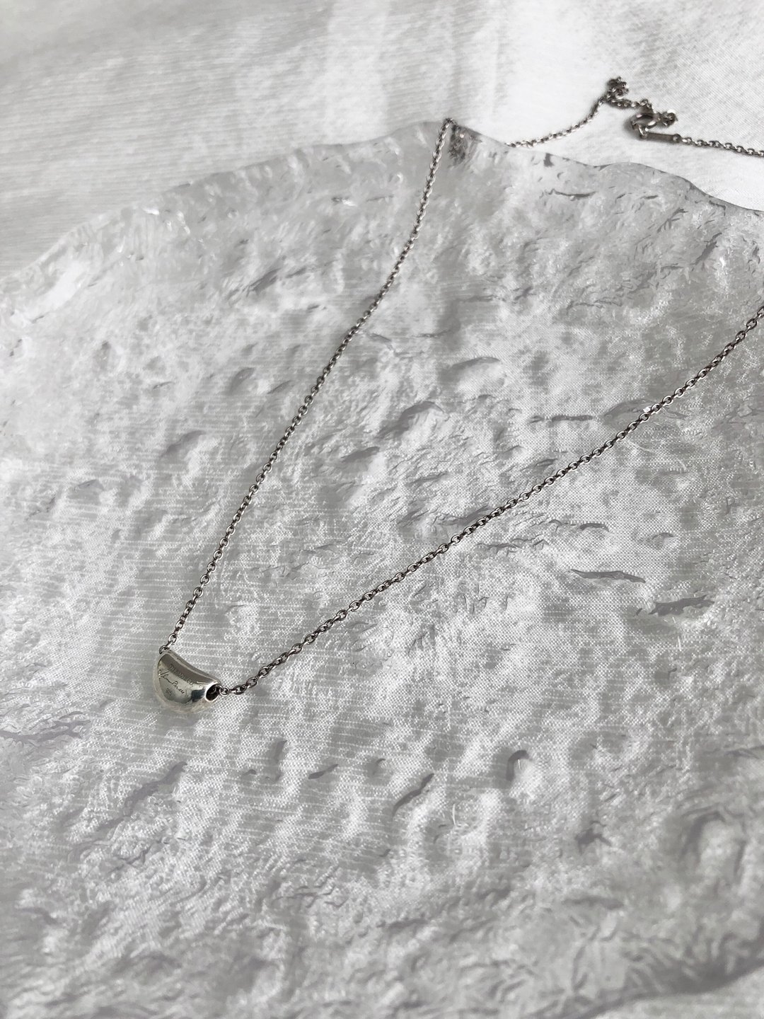 【VintageShop solo 日本直送中古包专卖店】Tiffany & Co. 经典银豆 925 纯银 复古项链 - 项链 - 纯银 银色