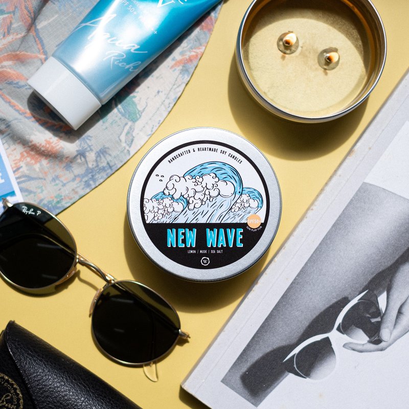 Soy Candle New Wave Blend Travel Tin - Lemon, Musk & Sea Salt - 蜡烛/烛台 - 其他材质 银色