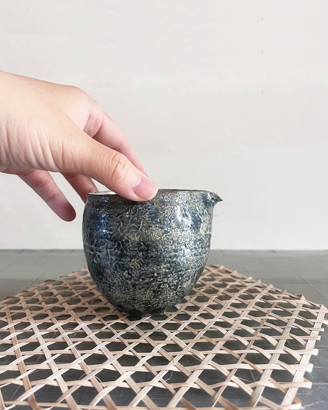 墨蓝 茶海 公道杯 二零零 | 陶器皿 - 茶具/茶杯 - 陶 蓝色