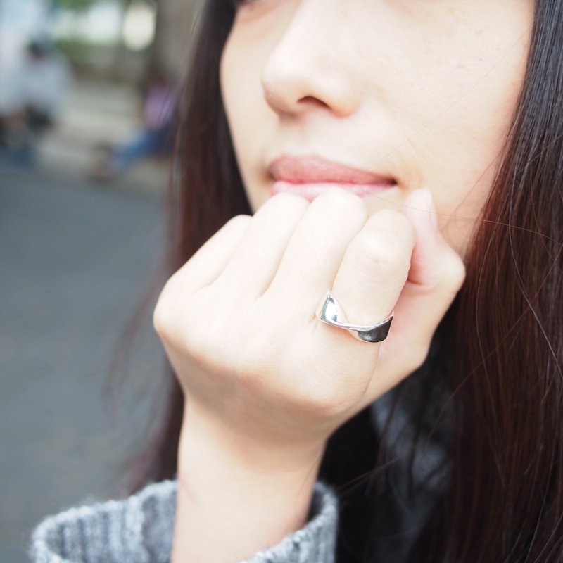 莫比乌斯-永恒 纯银对戒 女款 - 对戒 - 纯银 银色