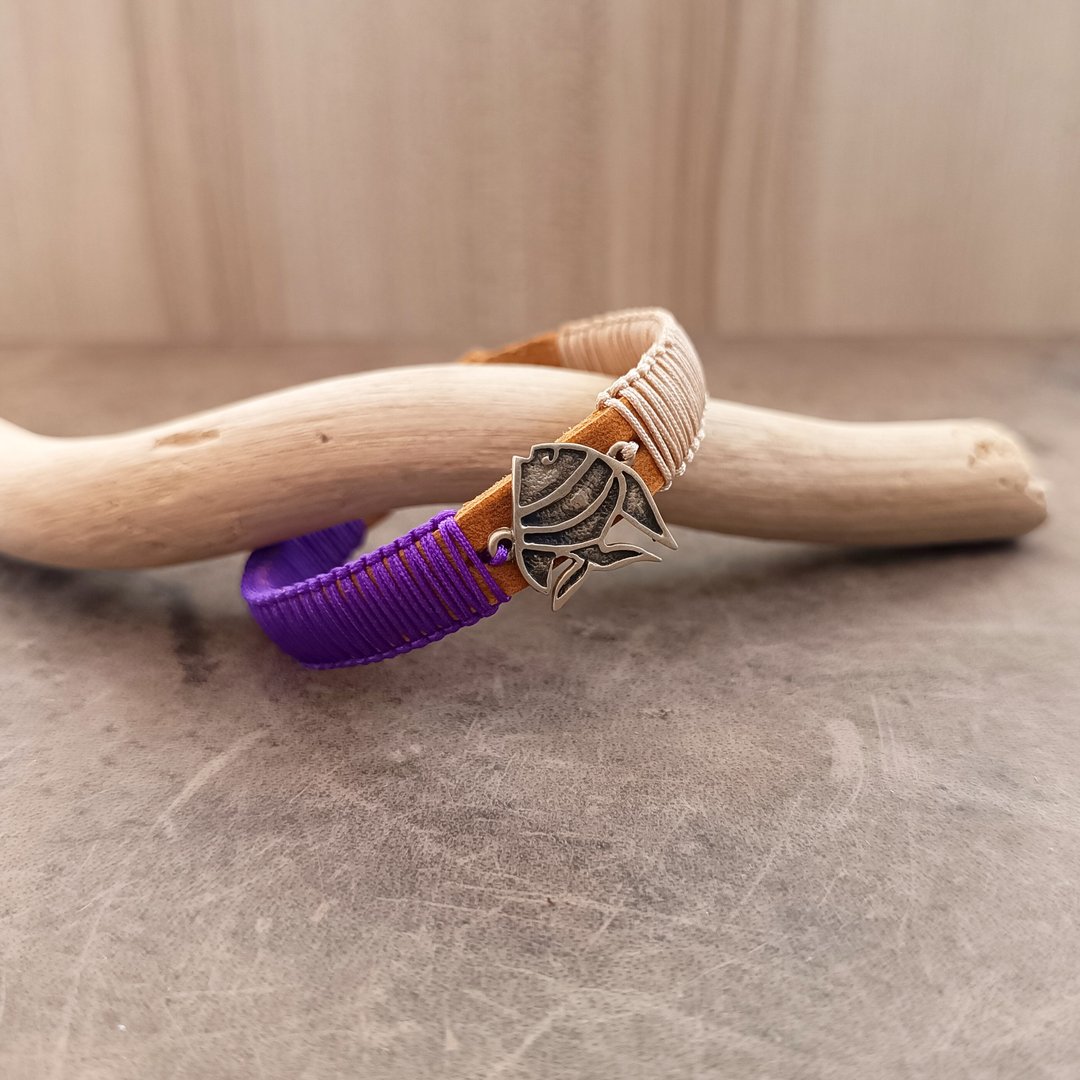 鲤鱼招财皮革手链 深棕与紫金编织的护身符 - 手链/手环 - 真皮 紫色