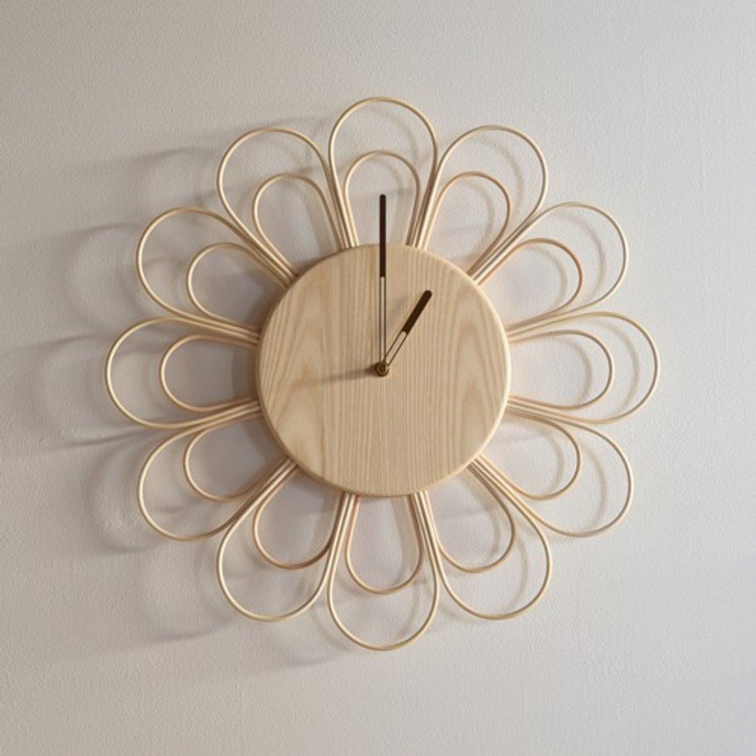 Clock made of rattan and ash - 时钟/闹钟 - 木头 