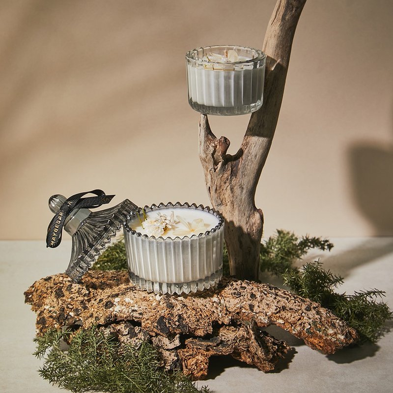 Rosewood wood 花若木香 / 干燥花香氛蜡烛 - 香薰/精油/线香 - 玻璃 银色