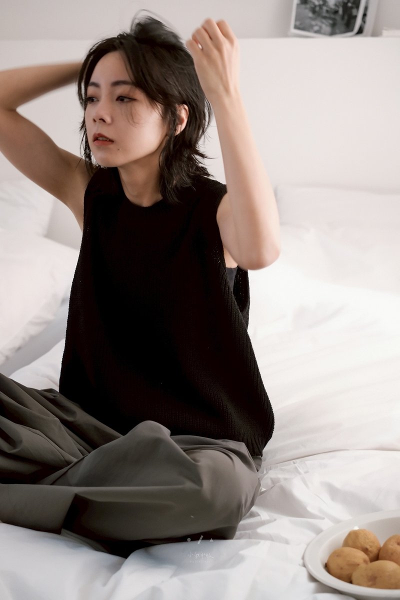 山药线织圆领背心 - 山药黑 现货 - 女装背心 - 其他人造纤维 黑色
