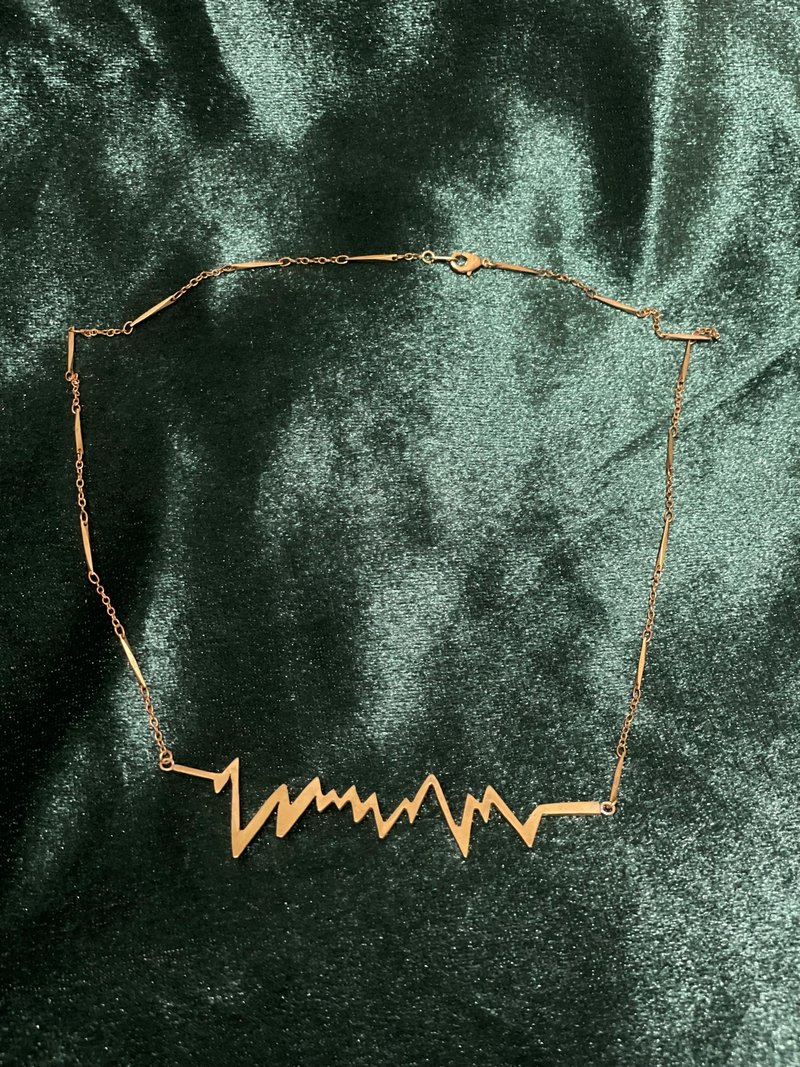 心跳的频率 项链 - 项链 - 铜/黄铜 金色