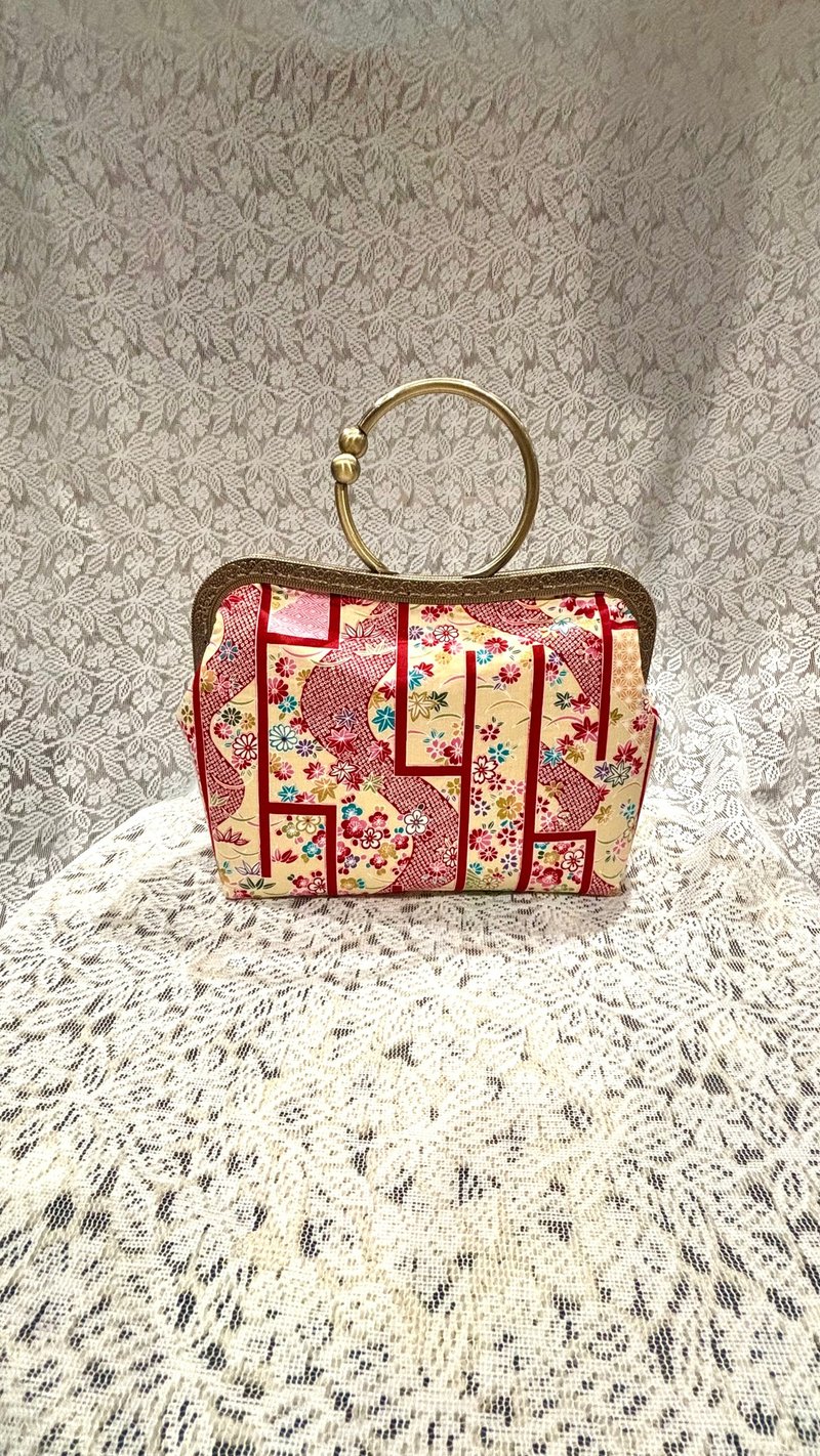 MBC 人手制 22cm 手环口金 红色 和风 - 侧背包/斜挎包 - 棉．麻 红色