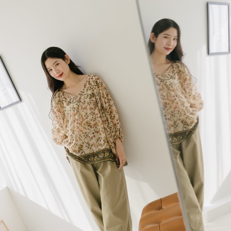| New初春新品・自订款 | Joy V领 七分袖 女装上衣 粉碎花 - 女装上衣 - 棉．麻 蓝色