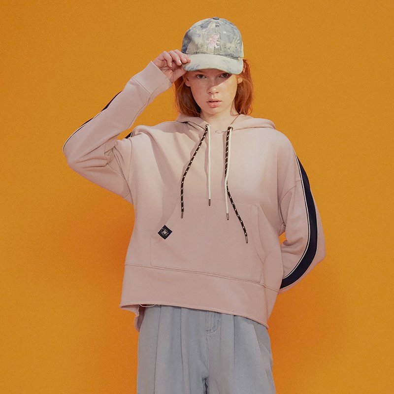 中性款 袖装饰连帽T运动衫 / 浅灰粉 - 女装上衣 - 棉．麻 粉红色