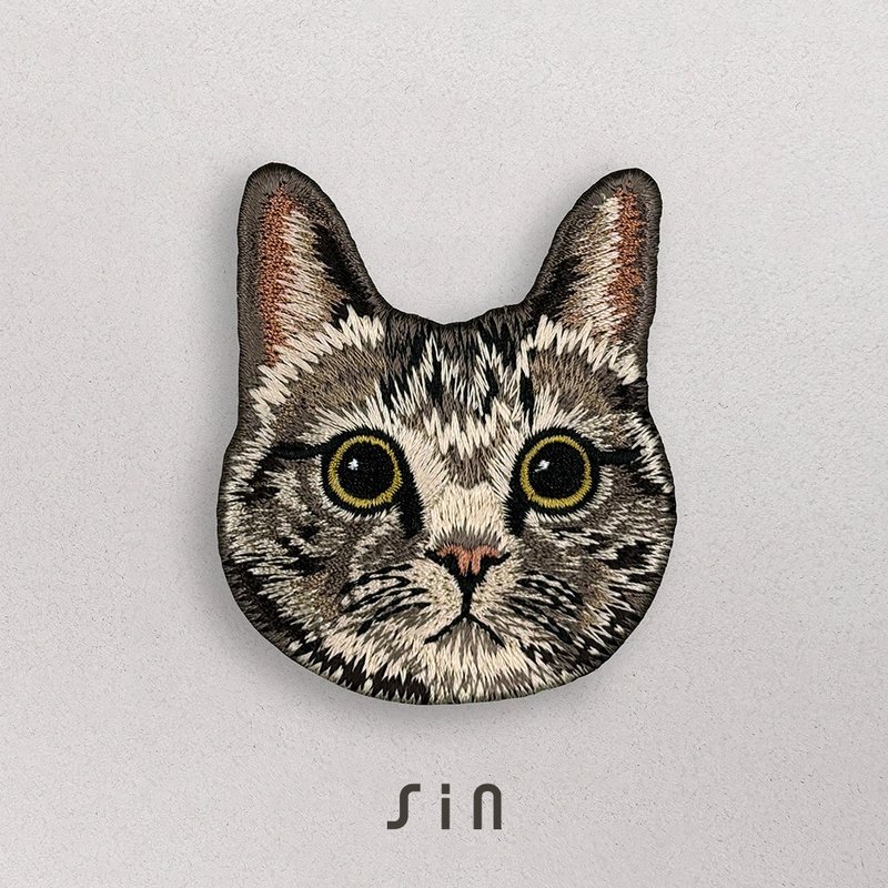 单卡大头猫-刺绣贴纸-呆萌虎斑猫(A0007) - 贴纸 - 绣线 红色