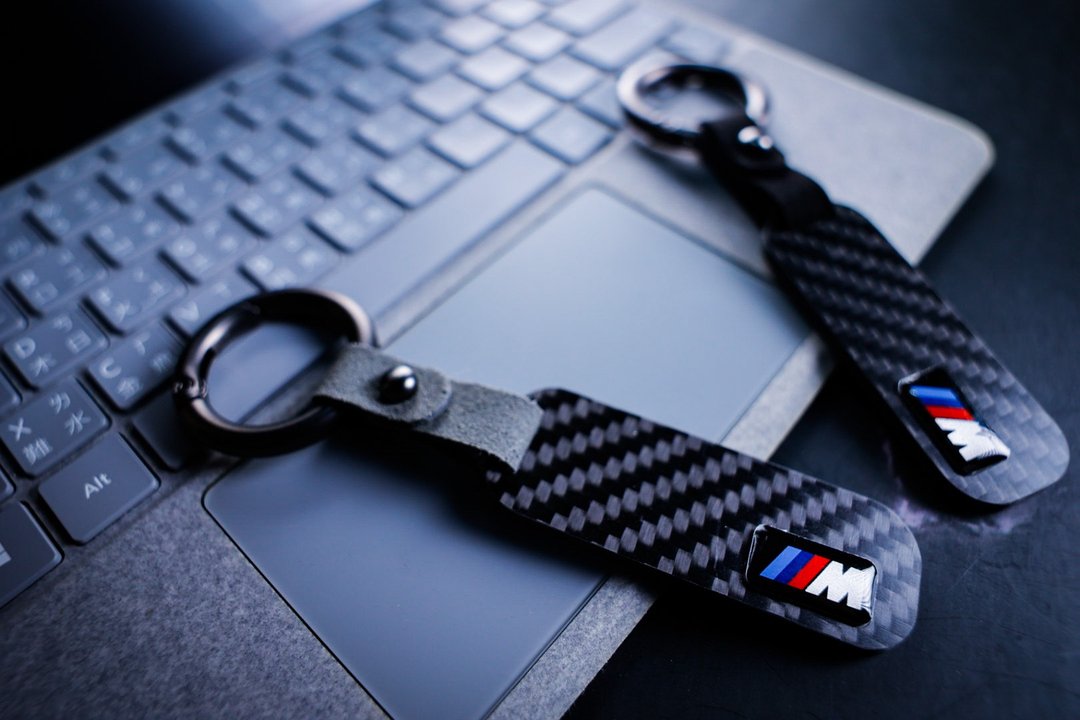 正碳纤维BMW M金属贴钥匙圈.3K斜横纹路 - 数码小物 - 碳纤维 