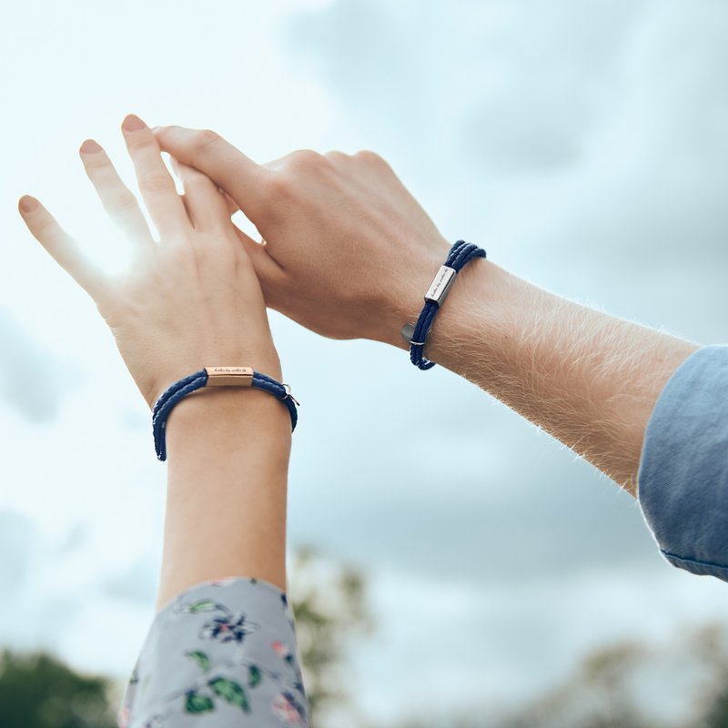 Enchanted Moment 定制化刻字 双绳编织皮革手环 (2色) - 手链/手环 - 真皮 蓝色