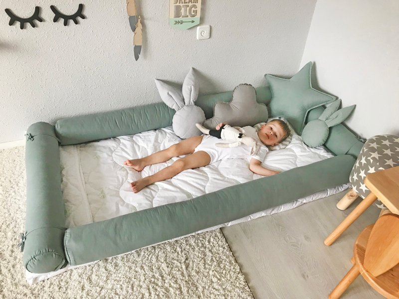 Bed bumpers, crib bumpers, bed pillow, Montessori bumpers, bed cushions - 婴儿床上用品 - 棉．麻 