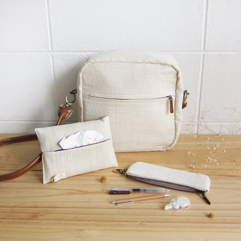 Goody Bag / A Set of Cross-body Bags Little Tan Extra Bag with Tissue Paper Case and Pencil Bag in Natural Color Cotton - 侧背包/斜挎包 - 纸 白色