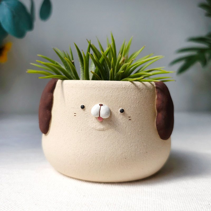 White clay puppy plant pot. Handmade succulent planter. - 花瓶/陶器 - 陶 