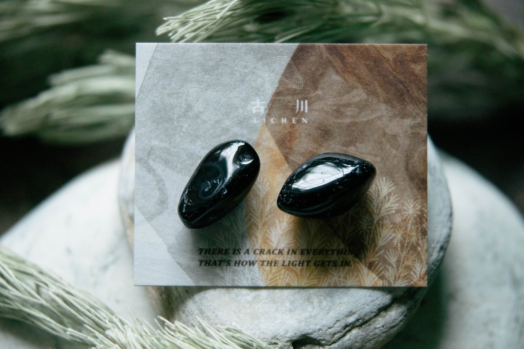 CRACK | 矿物系耳环 |  EARRINGS - 耳环/耳夹 - 玉石 黑色