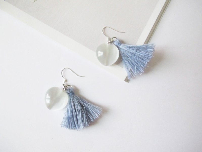 mint neiff 白云朵流苏耳环 夹式/穿式 - 耳环/耳夹 - 宝石 蓝色