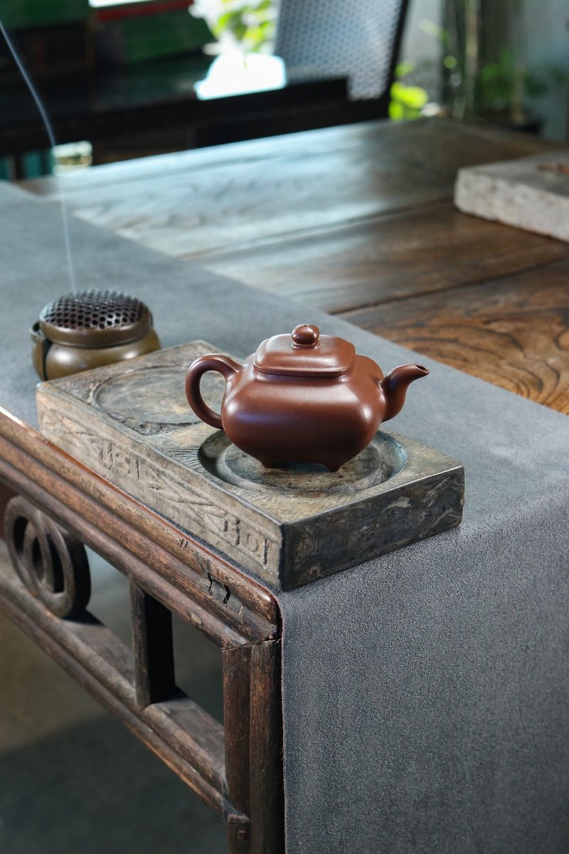 传炉 老紫泥  老紫泥 220ml 10孔 刘素素作品  选用极品老料 - 茶具/茶杯 - 陶 灰色