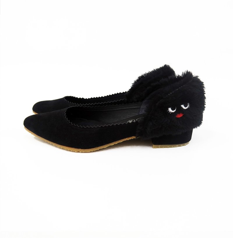 Madam Monster Pumps - Black - 女款休闲鞋 - 绣线 黑色