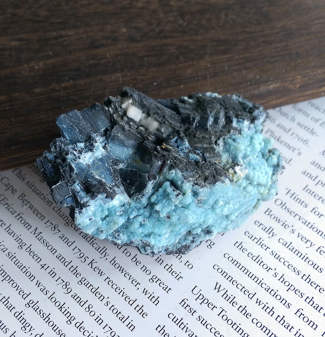 Gibbsite 贵州产地 三水铝石 天然矿石 原矿 - 摆饰 - 其他材质 