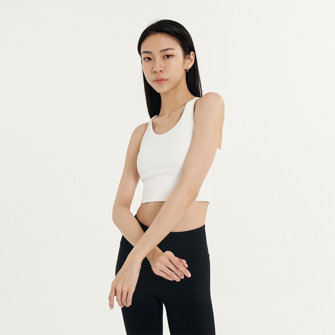【GLADE.】Chic 中强度削肩 美背运动内衣 (白) - 女装运动内衣 - 尼龙 白色