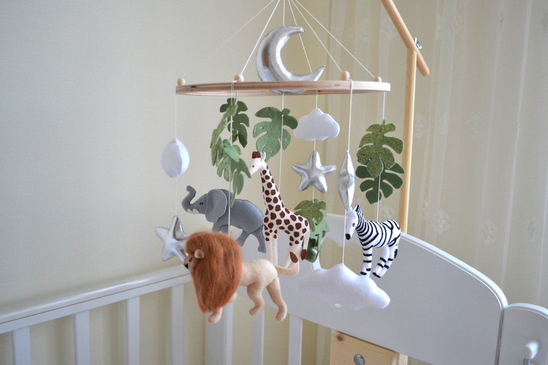 Jungle baby mobile, Safari baby mobile, Baby nursery, crib mobile - 玩具/玩偶 - 其他材质 绿色
