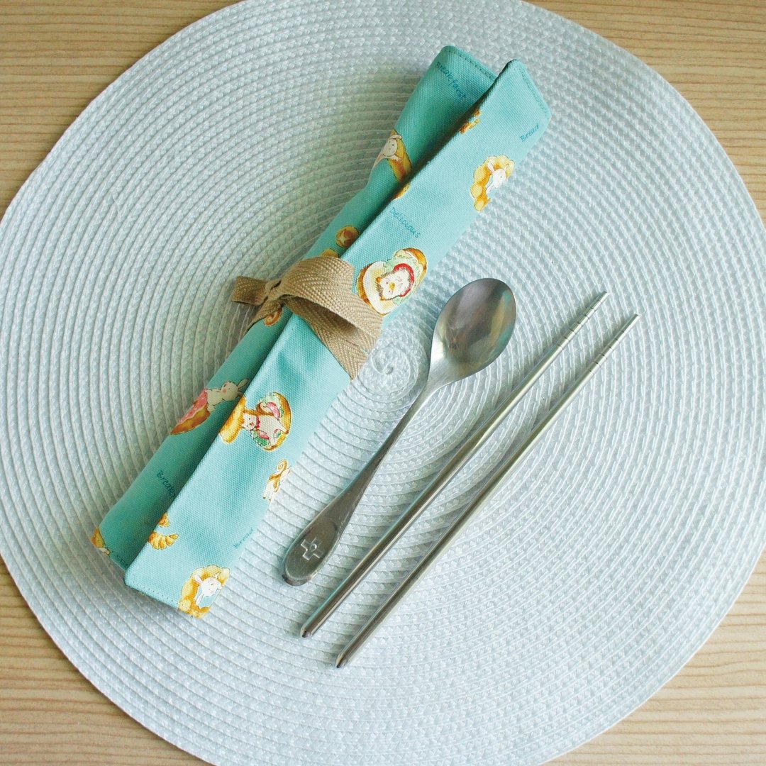Lovely日本布【动物面包卷轴餐具袋、绿】工具袋、笔袋【里防水】 - 筷子/筷架 - 棉 绿色