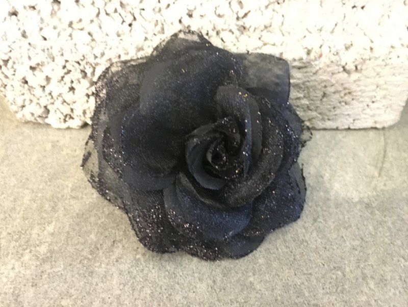 亮粉玫瑰胸花 - 包装材料 - 聚酯纤维 多色