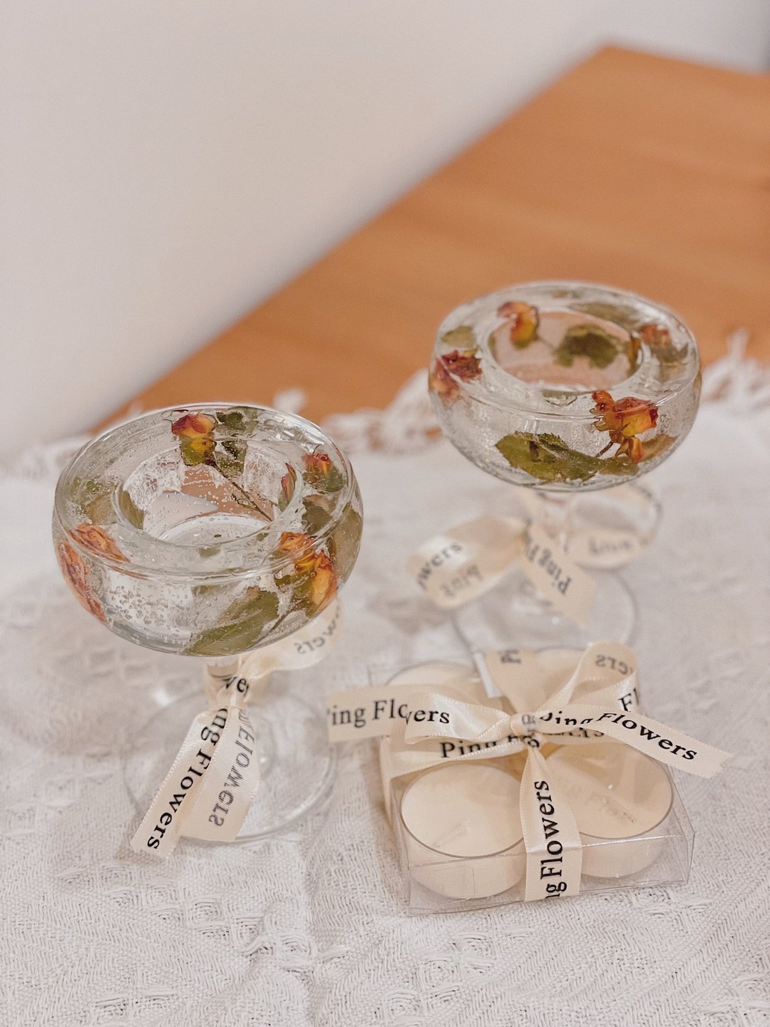 平日花房浪漫玫瑰玻璃蜡烛杯+四个小茶蜡 - 蜡烛/烛台 - 蜡 透明